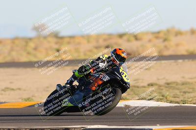 media/Oct-29-2022-CVMA (Sat) [[14c0aa3b66]]/Race 11 Amateur Supersport Open/